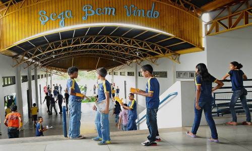 Vagas são para alunos do 2º ao 9º ano do ensino fundamental, 1ª a 3ª série do ensino médio e EJA Vagas são para alunos do 2º ao 9º ano do ensino fundamental, 1ª a 3ª série do ensino médio e EJA