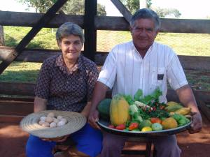 O Programa promove a inclusão social e econômica no campo por meio do fortalecimento da agricultura familiar