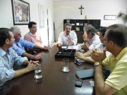 Representantes da empresa se reuniram com o secretário executivo da Seagro para definirem locais de instalação de silos para secagem de grãos