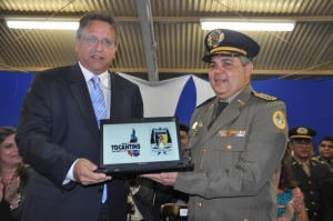 Entrega equipamentos informática (2).JPG