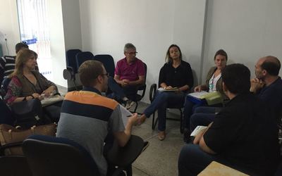 Reunião com representantes do IBGE, SEBRAE, Sindicato Rural e Ruraltins de Colinas do Tocantins_400x250.jpg