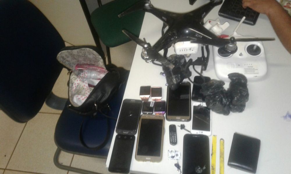 Drogas e aparelhos celulares são apreendidos pela Polícia Civil em Palmas - Divulgação -DENARC/POLÍCIA CIVIL
