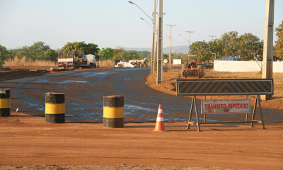 As obras nas avenidas NS-15 e LO-13 têm como objetivo melhorar o acesso às universidades públicas na Capital e às praias da região central, bem como desviar o tráfego de cargas pesadas do centro da cidade As obras nas avenidas NS-15 e LO-13 têm como objetivo melhorar o acesso às universidades públicas na Capital e às praias da região central, bem como desviar o tráfego de cargas pesadas do centro da cidade
