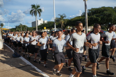 FOTO 1 - Divulgação.JPG O trajeto da iniciou na Avenida JK e finalizou na Praça dos Girassóis, em Palmas