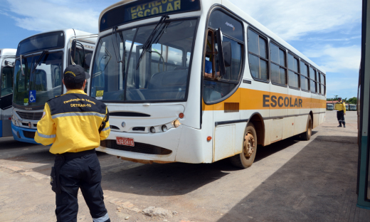 Em todo o Estado, cerca de 1.500 veículos devem ser vistoriados