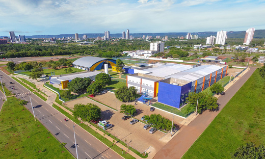 Escola possui mais de 10.500 m² construídos