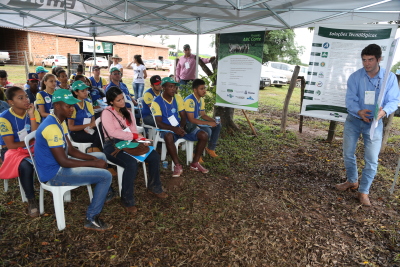 1.JPG O evento que reuniu estudantes da Região Sudeste trabalhou o fomento econômico por meio de tecnologias sustentáveis com foco no fortalecimento das cadeias produtivas