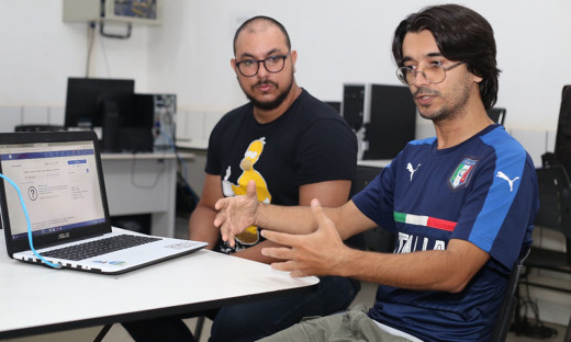 Professores utilizam aplicativo para mediar ensino e aprendizagem