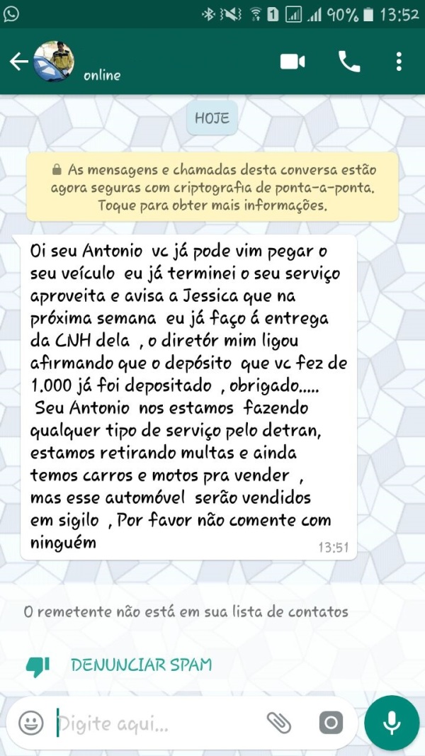 Criminosos usam perfis falsos para aplicar golpes em 