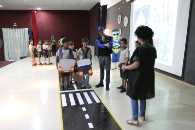 Na ocasião as informações também foram passdas aos alunos da escola de forma lúdica. Na ocasião as informações também foram passdas aos alunos da escola de forma lúdica.