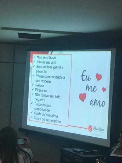 Sexóloga faz palestra sobre Sexóloga faz palestra sobre