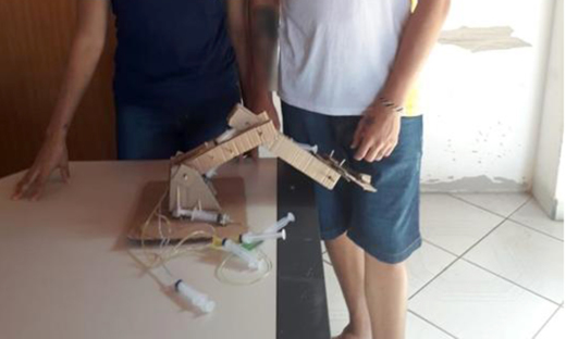 Com o auxílio de equipe de socioeducadores, adolescente de unidade socioeducativa se destaca com projeto de ciências