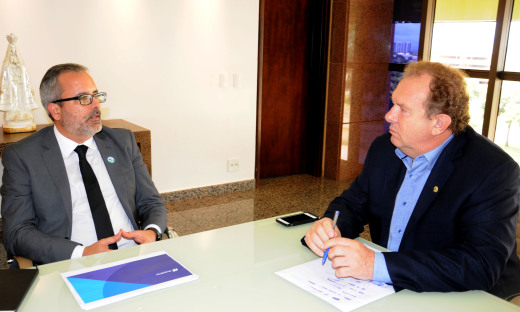 André Brito afirmou que a instalação de uma indústria no Estado é uma possibilidade a ser estudada e que já identificou o potencial do Tocantins