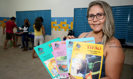 Wédna Cunha, colaboradora da Cia de Artes do  Colégio São José -“O resultado desse trabalho nas férias foi muito bom, promovemos a oficina de máscaras e rodas de leituras”