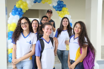 FOTO 1 - Elias Oliveira.JPG A reforma na unidade de ensino despertou nos alunos o sentimento de orgulho e pertencimento