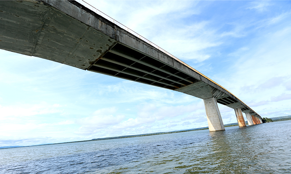 Resultado de imagem para ponte de porto nacional
