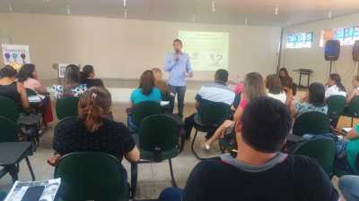 O objetivo da formação é assessorar as escolas no desenvolvimento do Projeto Político Pedagógico de 2019 O objetivo da formação é assessorar as escolas no desenvolvimento do Projeto Político Pedagógico de 2019