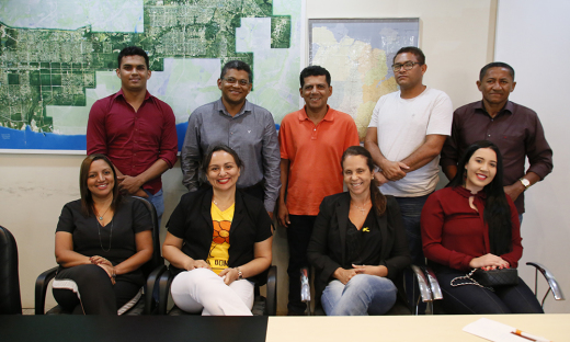 Representantes de municípios e associações da região turística Serras e Lago estiveram presentes