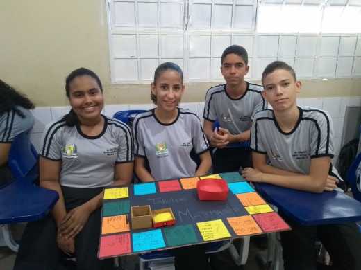 Alunos da Escola Estadual Meira Matos no intensivo para a OBMEP