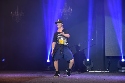 Apresentações do Festival Estadual Nossa Arte das Apaes Diversidade e criatividade marcaram as apresentações dos alunos das Apaes no Festival Estadual Nossa Arte