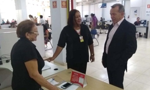 Secretário visita sede do  é pra já em Araguaína