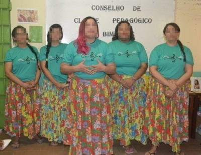 Foto 3_400.jpg O Coral Canto Livre tem como objetivo estimular o contato das reeducandas com a música
