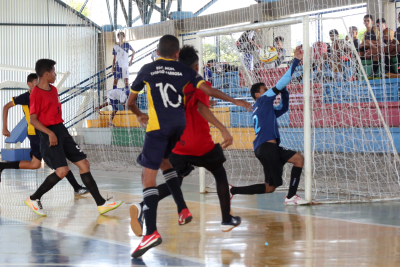 Os vencedores da categoria 12 a 14 anos foram definidos nos jogos realizados no mês de junho Os vencedores da categoria 12 a 14 anos foram definidos nos jogos realizados no mês de junho