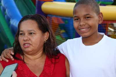 Judite Ferreira de Assis é mãe de Éder de Assis Viana e comemora a chegada do Colégio Militar Judite Ferreira de Assis é mãe de Éder de Assis Viana e comemora a chegada do Colégio Militar