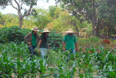 Equipe do Campo Sustentável faz visita à Escola Família Agrícola em São Salvador