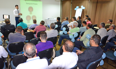 Médico explica sobre a importância do diagnóstico precoce do câncer de próstata e outras doenças Médico explica sobre a importância do diagnóstico precoce do câncer de próstata e outras doenças