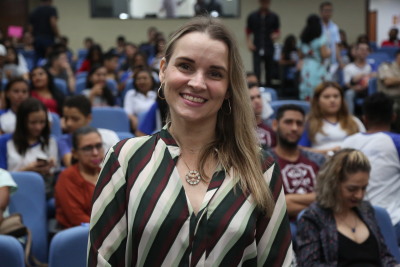 Juliana Gobbo de Oliveira destacou a importância do protagonismo juvenil Juliana Gobbo de Oliveira destacou a importância do protagonismo juvenil