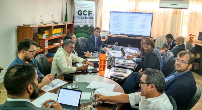O secretário do Meio Ambiente e Recursos Hídricos, Renato Jayme, participou de reunião organizada pelo GCF