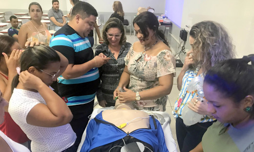 Qualificação foi aberta também aos profissionais das redes municipais das cidades em que o hospital é referência