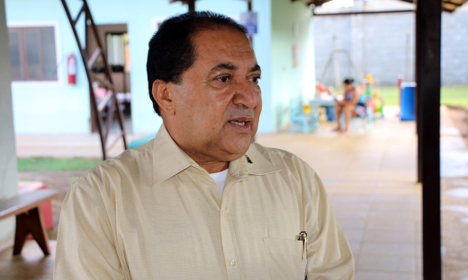 Secretário José Messias de Araújo visitou a instituição, que reforçou orientações sobre os sintomas da doença e devida higiene para evitar o contágio