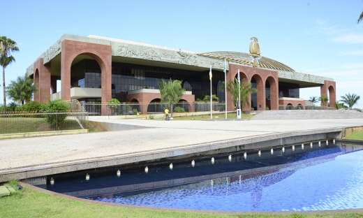 Grande parte dos órgãos da Administração Direta e Indireta do Governo do Tocantins anunciou nesta semana mudanças de formato e horário de atendimento ao público na Capital e no interior 