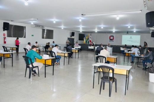 Estiveram reunidos representantes de Araguaína, da Prefeitura, Assembleia Legislativa, Câmara dos Deputados e órgãos de controle estaduais, como Ministério Público e Defensoria Pública