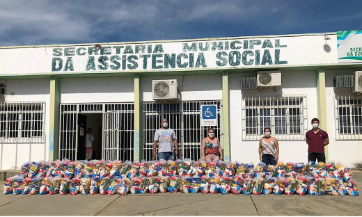 Dez mil cestas básicas foram entregues para a população idosa
