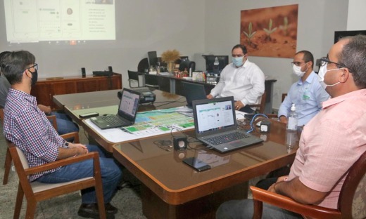 Equipes durante videoconferência do Consórcio Brasil Central
