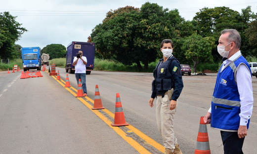 Operação ocorreu nessa quarta-feira, 15, na BR-153 em Paraíso