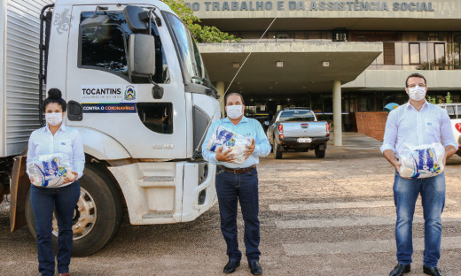 Secretário José Messias Araújo e representantes da empresa VLI