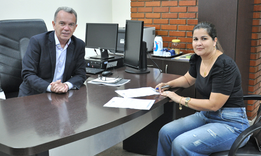 Termo de Compromisso foi assinado na manhã desta quinta-feira, 23, entre Presidente da ATR e Prefeita de Araguacema 