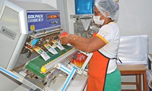O setor da Indústria no Tocantins fechou o período com saldo positivo de 13 contratações