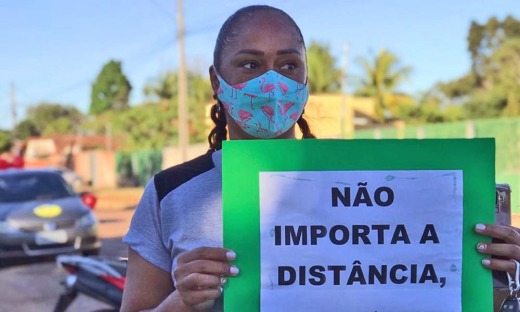 Ação foi realizada para levar mensagens positivas aos estudantes