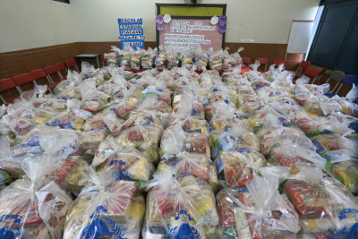 Assim como ocorreu na primeira etapa, serão entregues 157.659 kits de alimentos Assim como ocorreu na primeira etapa, serão entregues 157.659 kits de alimentos