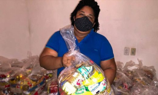 Mais de 300 mil famílias já foram atendidas pelo Governo do Tocantins com a entrega de cestas básicas nos 139 municípios