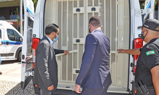 Ao entregar equipamentos, vice-governador lembrou que a reestruturação do Sistema Penitenciário é um compromisso do Governo