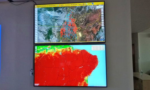 Painéis de monitoramento das imagens espaciais no Cimdea
