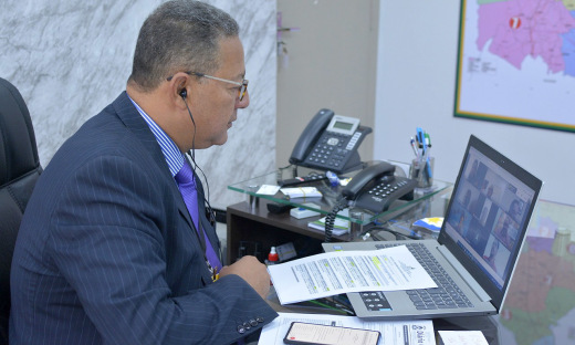 Secretário Tom Lyra acompanha reunião do Conselho Estadual de Desenvolvimento Econômico Secretário Tom Lyra acompanha reunião do Conselho Estadual de Desenvolvimento Econômico