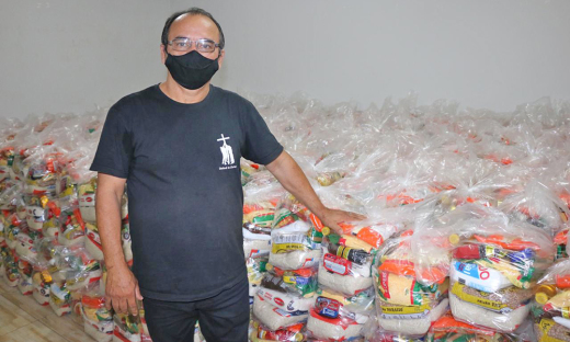 A Igreja Quadrangular recebeu 1.000 cestas para entregar para famílias vulneráveis e atingidas pela pandemia