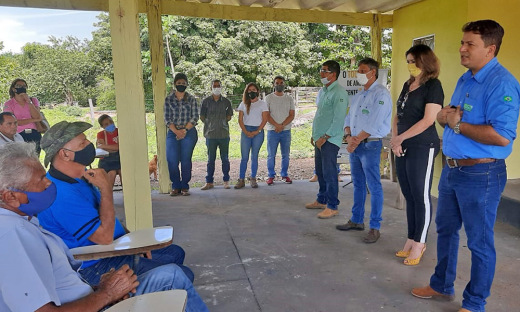Equipe do Governo do Tocantins orienta sobre linha de crédito de até R$ 200 mil para cultivo de tilápia
